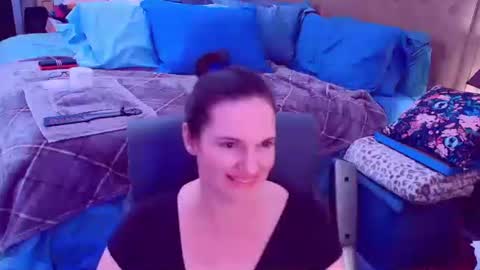 Snapshot of ninajaymes chatting on 01-12-26, 09:31 Nina Jaymes online show from 01-12-26, 09:31