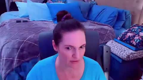 Snapshot of ninajaymes chatting on 02-18-26, 12:06 Nina Jaymes online show from 02-18-26, 12:06