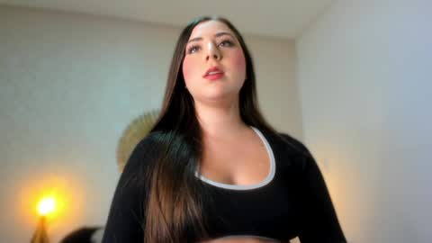 Snapshot of ninalens_cs chatting on 03-28-26, 10:42 ninalens_cs online show from 03-28-26, 10:42