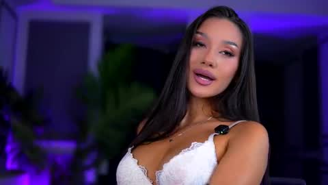Snapshot of ninasolenne chatting on 06-12-26, 07:24 Ninna online show from 06-12-26, 07:24