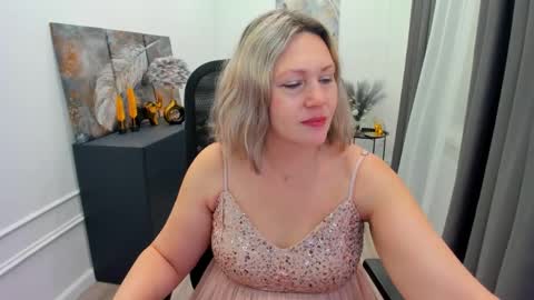 ninastarle online show from 03-23-26, 04:27