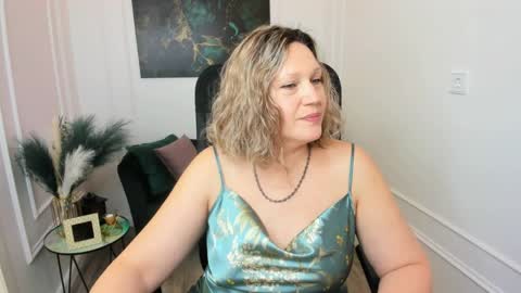 ninastarle online show from 04-12-26, 08:30