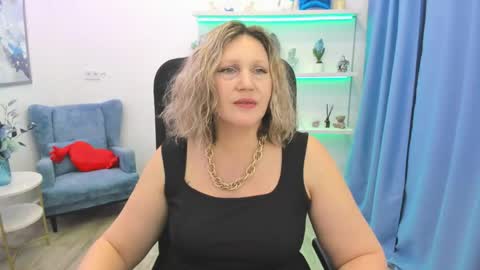 ninastarle online show from 04-24-26, 12:07