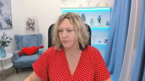 Snapshot of ninastarle chatting on 05-28-26, 11:51 ninastarle online show from 05-28-26, 11:51