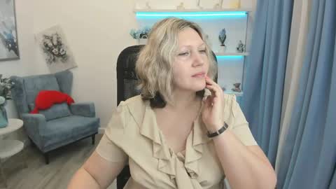 Snapshot of ninastarle chatting on 06-07-26, 04:49 ninastarle online show from 06-07-26, 04:49