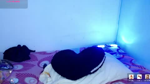 ninatinydoll1 online show from 06-26-26, 11:03