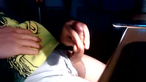 Snapshot of ninetynine_99 chatting on 02-09-25, 08:24 ninetynine_99 online show from 02-09-25, 08:24