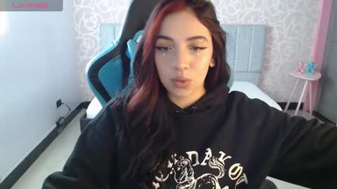 Ninfa  online show from 12-23-24, 11:25