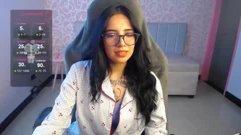 Ninfa  online show from 01-25-25, 02:25