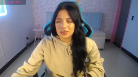 Ninfa  online show from 02-04-25, 11:16