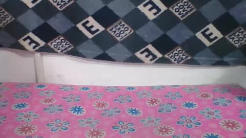 ninie246746 online show from 02-24-26, 07:12