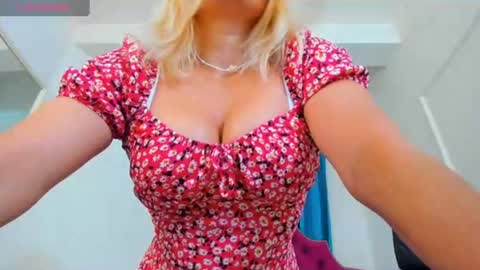 nina dee online show from 07-06-26, 04:53