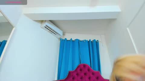 nina dee online show from 07-09-26, 03:43
