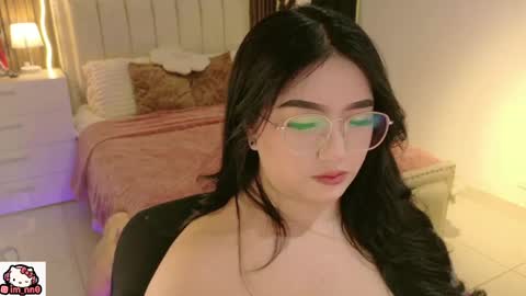 Nina online show from 03-19-26, 12:42