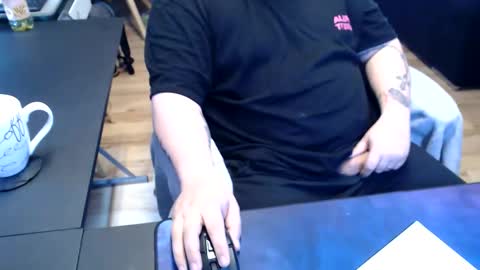 Snapshot of ninocut6 chatting on 03-26-26, 09:15 ninocut6 online show from 03-26-26, 09:15