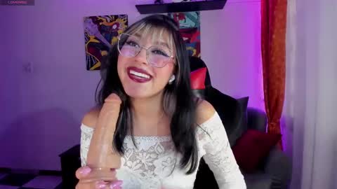 Snapshot of nirit3183 chatting on 03-20-26, 10:14 Daph J online show from 03-20-26, 10:14