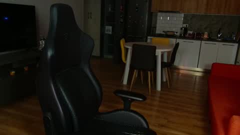 nitroshade online show from 01-05-25, 02:06