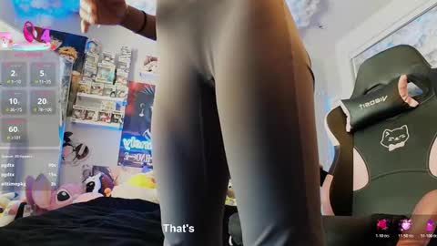 Snapshot of niviawolfe chatting on 01-15-26, 09:29 NIVIA WOLFE online show from 01-15-26, 09:29