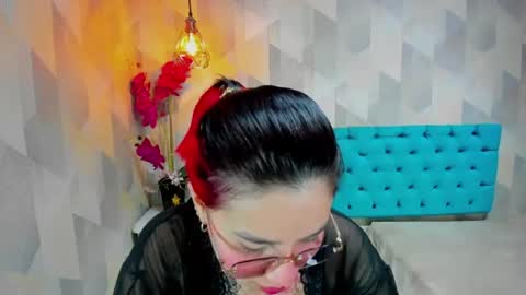 nixiexlove online show from 08-09-26, 01:16