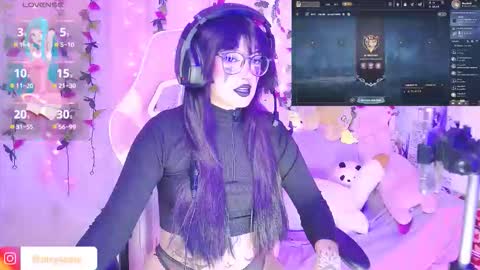 Nixy Sama online show from 11-08-25, 11:14