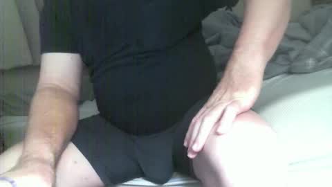 Snapshot of njabbfan chatting on 11-27-25, 02:57 njabbfan online show from 11-27-25, 02:57