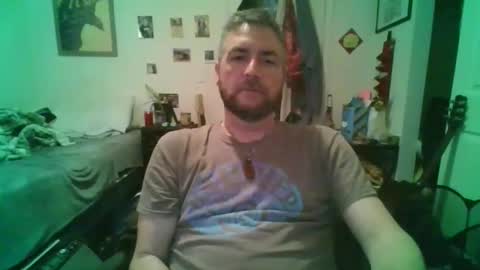 Snapshot of njoefats420 chatting on 05-27-26, 09:39 njoefats420 online show from 05-27-26, 09:39