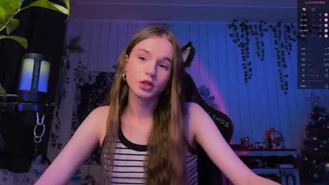 Snapshot of nloraaa chatting on 02-02-25, 04:48 Tears Lora online show from 02-02-25, 04:48