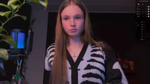 Snapshot of nloraaa chatting on 03-02-25, 06:30 Tears Lora online show from 03-02-25, 06:30