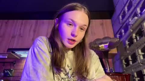 Snapshot of nloraaa chatting on 03-30-26, 11:06 Tears Lora online show from 03-30-26, 11:06