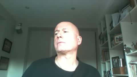 Snapshot of nmmm124347 chatting on 11-25-25, 03:01 nmmm124347 online show from 11-25-25, 03:01