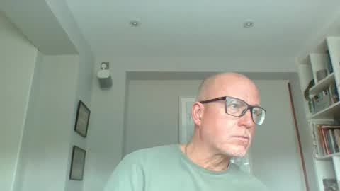 Snapshot of nmmm124347 chatting on 05-31-26, 01:07 nmmm124347 online show from 05-31-26, 01:07
