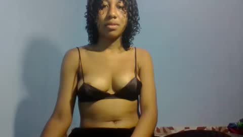 Snapshot of nnaissa chatting on 04-05-26, 04:48 nnaissa online show from 04-05-26, 04:48