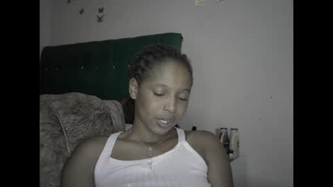 Snapshot of nnnk099 chatting on 05-25-26, 12:33 nyx online show from 05-25-26, 12:33