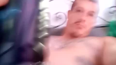 Snapshot of no123love chatting on 10-12-25, 10:53 no123love online show from 10-12-25, 10:53