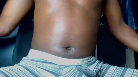 Snapshot of no_face802416 chatting on 03-12-26, 03:23 no_face802416 online show from 03-12-26, 03:23