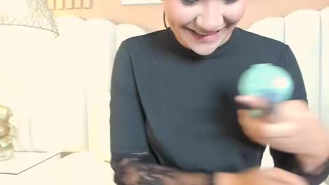 Noa online show from 03-29-26, 02:55