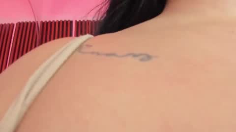 Snapshot of noa_perez9 chatting on 01-09-26, 06:42 noa_perez9 online show from 01-09-26, 06:42