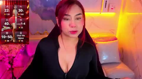 Snapshot of noa_tp chatting on 05-31-26, 12:45 Noa online show from 05-31-26, 12:45