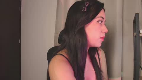 Noa  online show from 07-27-26, 01:18