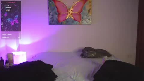 noah_0814 online show from 11-08-25, 03:07