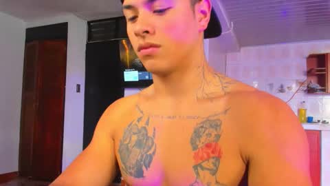 Snapshot of noah_223 chatting on 11-08-25, 03:34 noah_223 online show from 11-08-25, 03:34