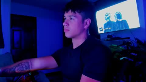 Snapshot of noah_223 chatting on 11-09-25, 03:38 noah_223 online show from 11-09-25, 03:38