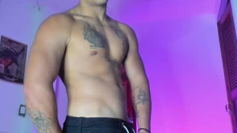 noah_223 online show from 04-06-26, 04:21