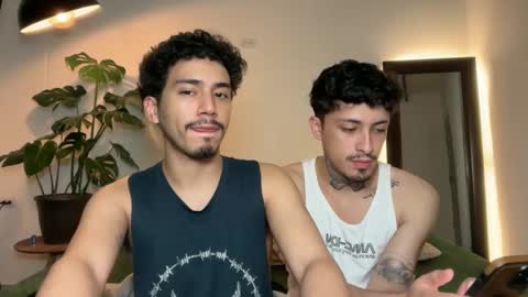 noah_and_steven online show from 06-09-26, 03:07