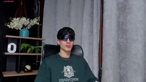 Snapshot of noah_brigth chatting on 02-15-25, 07:06 Noah Brigth online show from 02-15-25, 07:06