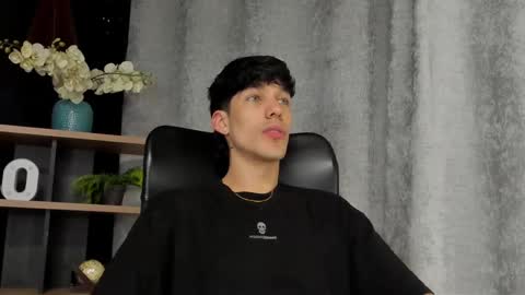 Snapshot of noah_brigth chatting on 02-25-25, 03:09 Noah Brigth online show from 02-25-25, 03:09