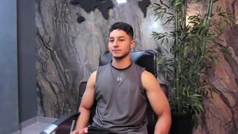 Noah online show from 05-05-26, 03:31