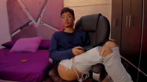 Noah De Luca online show from 03-16-26, 07:40