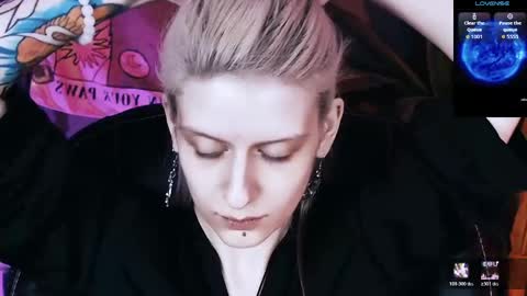Snapshot of noah_elmer chatting on 05-30-26, 03:42 REAL name LiaDM are always open online show from 05-30-26, 03:42