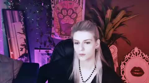 Snapshot of noah_elmer chatting on 06-20-26, 03:37 REAL name LiaDM are always open online show from 06-20-26, 03:37